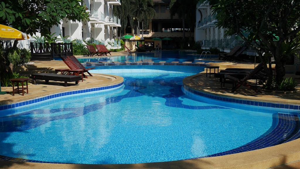 Naklua Beach Resort Pattaya Eksteriør bilde